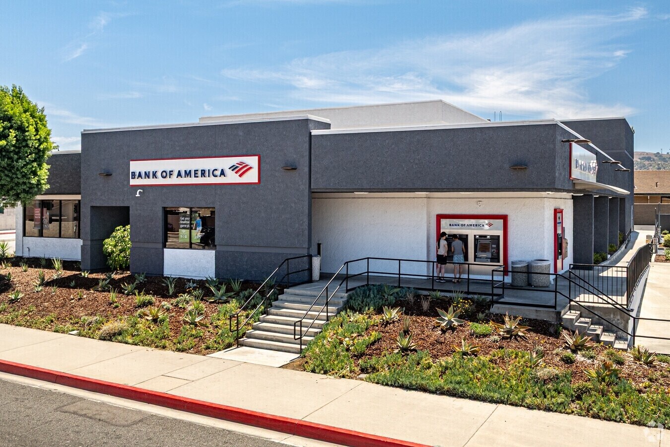Bank & Financial Building Roofing commercial roof planning in New Orleans