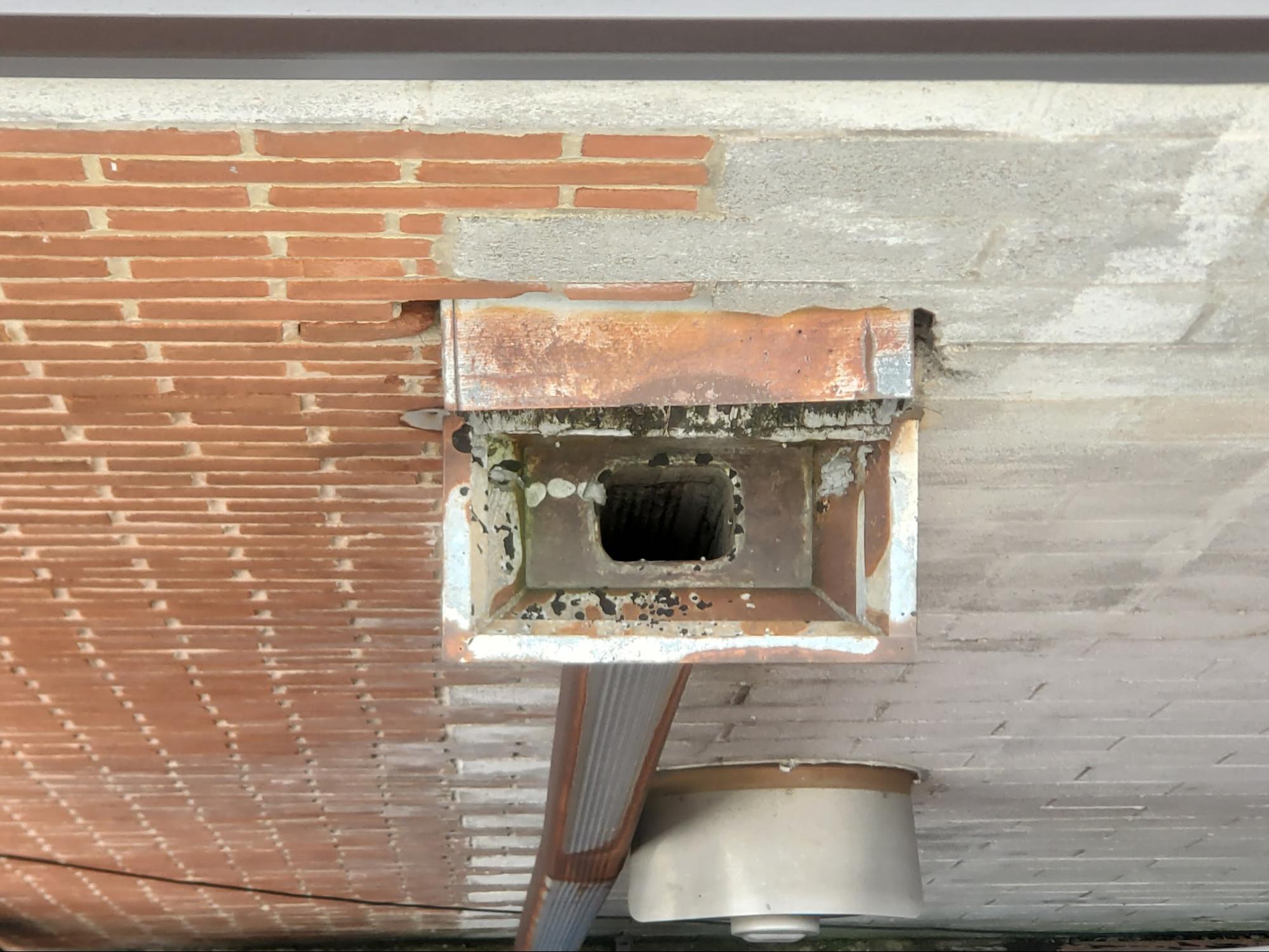 Roof Drain Cleaning and Repair commercial roof planning in New Orleans