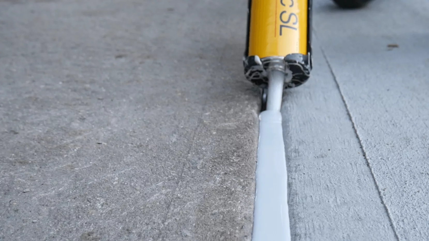Expansion Joint Repair commercial roof planning in New Orleans